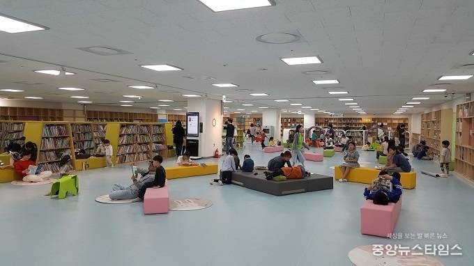 어린이상상의숲 책숲 모습. (용인문화재단 제공)