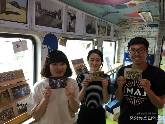 청계천 DMZ 사진전. (사진=경기관광공사)