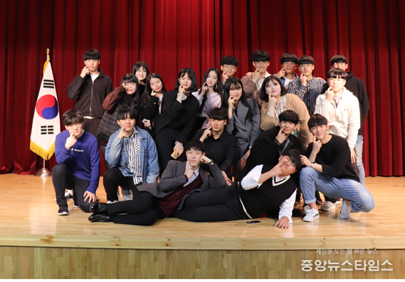 평택시청소년재단 청소년문화센터 청소년운영위원회‘손수레’ 위원들.(사진=평택시)