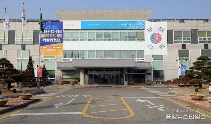 권선구청 전경