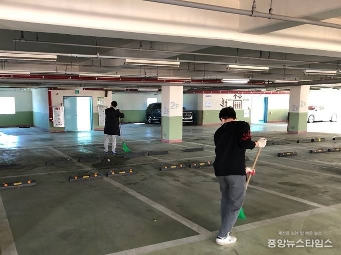 광명도시공사 공영주차장 봄맞이 환경 정비. (사진=광명도시공사)
