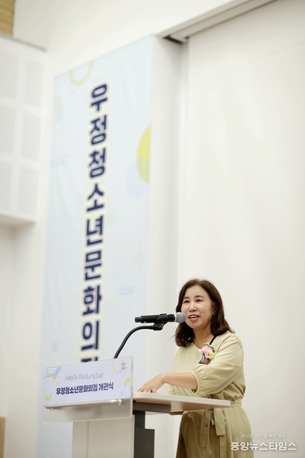 축사중인 화성시의회 김경희 의장.(사진=화성시의회)