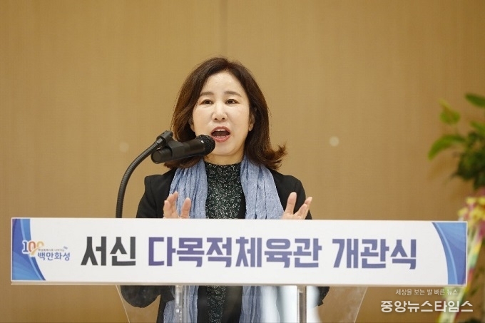 축사중인 화성시의회 김경희 의장.(사진=화성시의회)