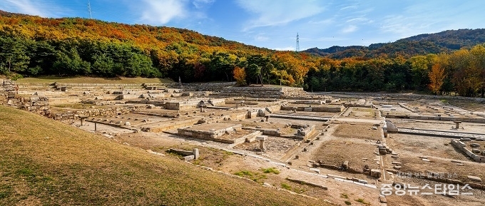 양주 회암사지 전경 서헌강.(양주시 제공)