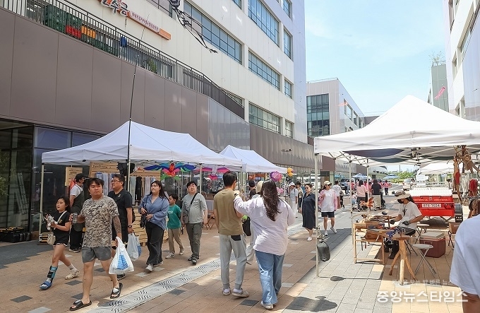 거북섬 아쿠아펫랜드에서 열린 2025 핸드메이드 인 거북섬 축제 현장.(시흥시 제공)