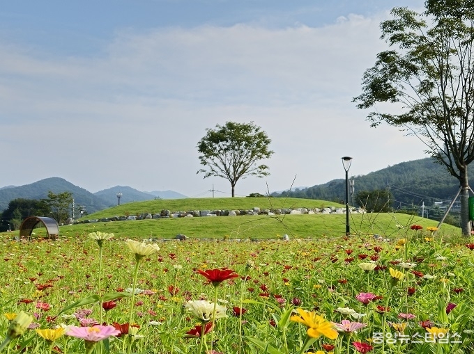 금광호수 수석정.(안성시 제공)