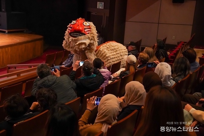 경기아트센터 'Feel Korea : Gugak Experience' 전통 공연.(사진=경기아트센터)