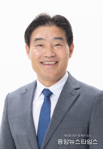 김운남 고양특례시의회 의장