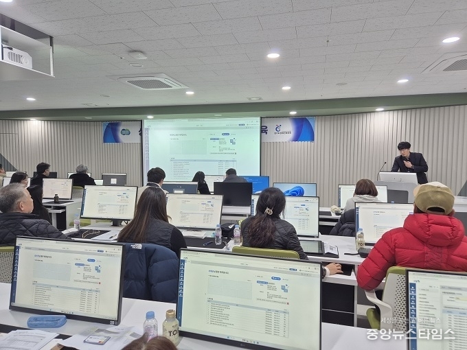 경기도장애인체육회는 24일 경기테크노파크 디지털전환허브에서 ‘2026년 경기도장애인체육회 가맹단체 상반기 직무교육’을 개최했다.(사진=경기도장애인체육회)