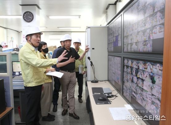 ‘안전 중구 만들기 앞장’ 김정헌 구청장, 전통시장 3곳 집중안전점검