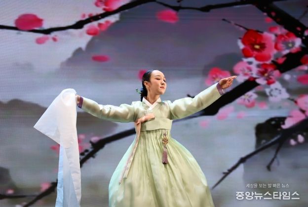 김지후_이매방류 살풀이춤