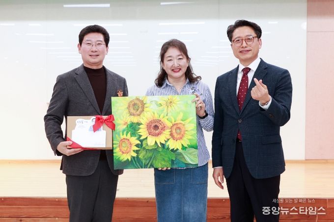 지난 6일 수지구청에서 수지장애인복지관의 '살구나무의 밤' 행사가 열렸다.(용인시 제공)