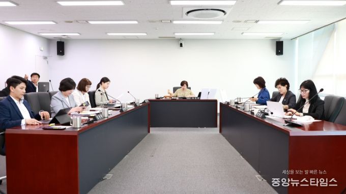 성남시의회 행정교육위원회, 제293회 제1차 정례회를 끝으로 제9대 전반기 상임위원회 일정 마무리