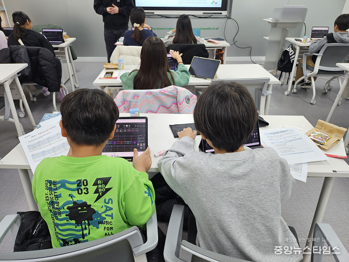 AI 활용 음원 제작 프로그램 ‘SOUND OF 동천’ 모습