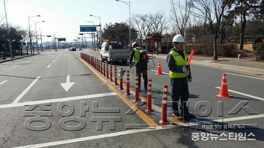 교통시설물 세척사진.jpg