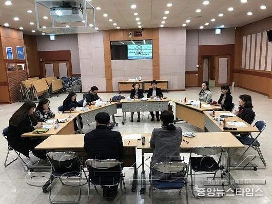 경기북부 인터넷스마트폰 과의존 예방해소사업 간담회1.JPG