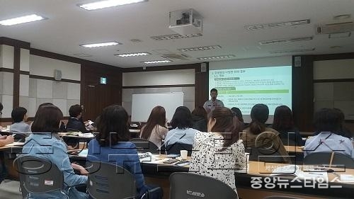 수원시, 공중보건 전문인력 대상 감염병 관리교육 시행.jpg