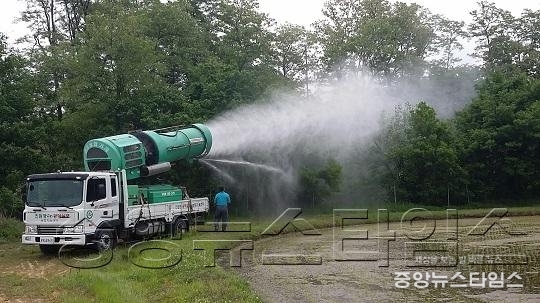 수원시, 농경지·산림·가로수에 돌발해충 방제 작업 시행.jpg