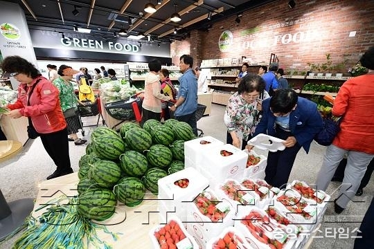 1-4. 로컬푸드 직매장 내부전경.JPG