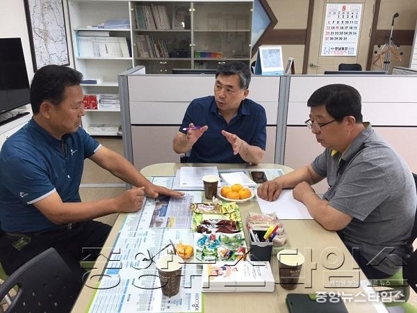 홍석우 도의원 지역 간담회1.jpg