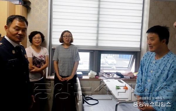 의용소방대 북부연합회 부상 소방관 위문.jpg