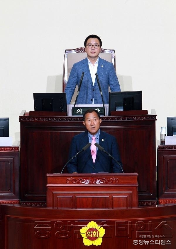 염동식부의장님.jpg