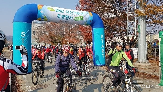 2017 에코열차 dmz 자전거투어1.jpg