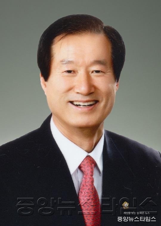 류재구의원 증명사진.jpg