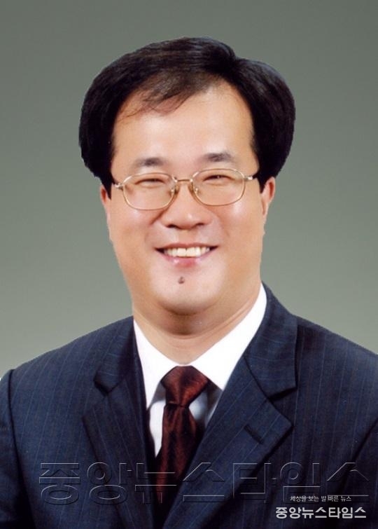 김현삼.jpg