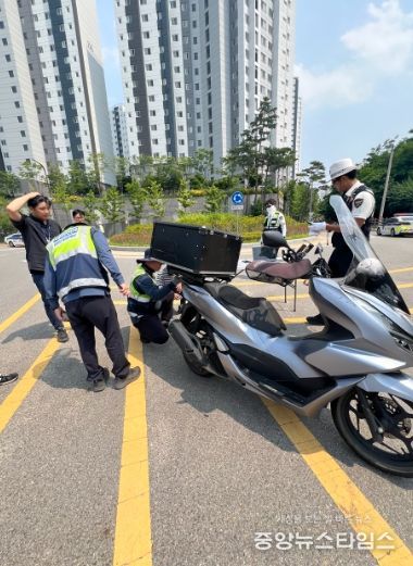 화성시, 경찰․교통안전공단과 함께 불법자동차 합동단속 실시