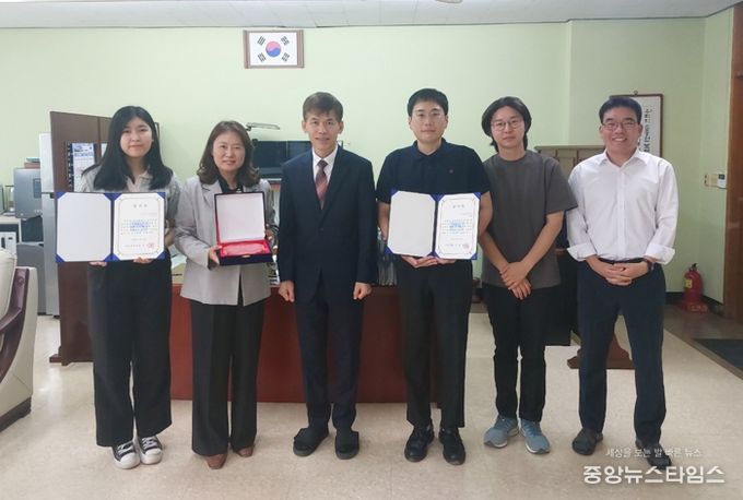(재)시흥시청소년재단,연성중학교로부터 감사패 및 감사장 수여