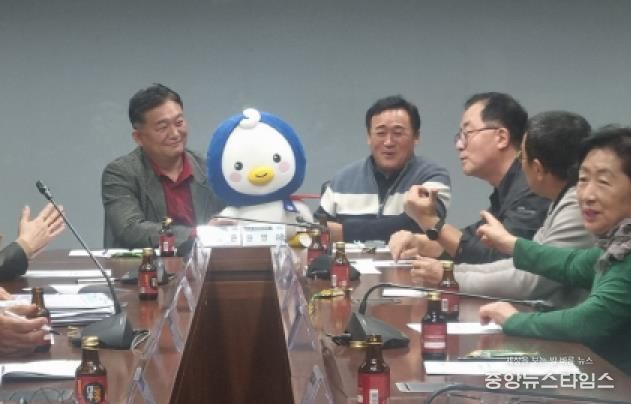 파주시 대표 캐릭터 ‘파랑’과 함께하는 운정1동 통장협의회