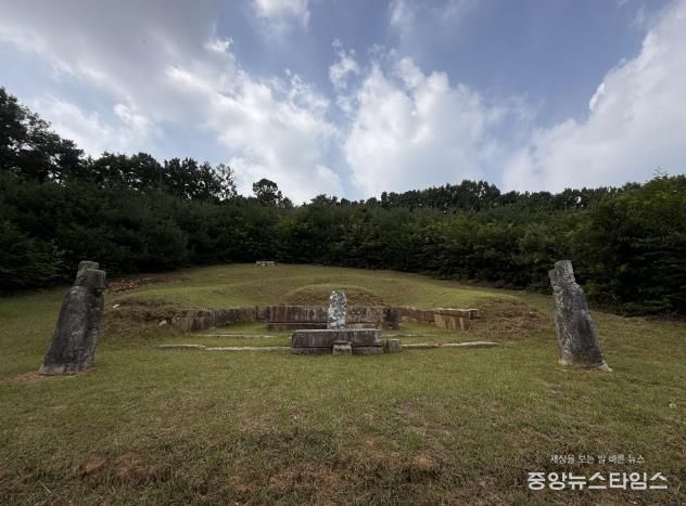 파주시, '노사신묘와 신도비' 등 3건 향토유산으로 지정