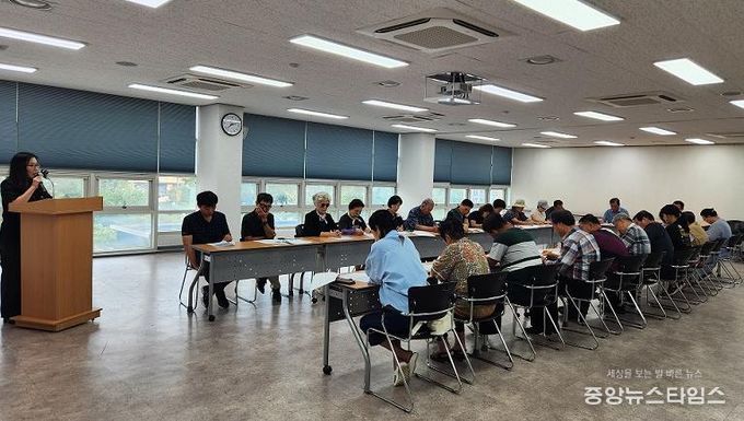 파주시 금촌2동, 주민등록 사실조사 앞두고 통장 교육 실시