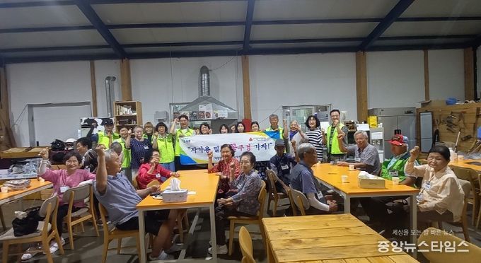 파주시 적성면, 홀몸 어르신 대상 피자만들기·마차타기 체험