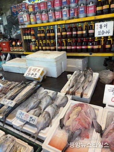 용인특례시가 추석을 앞두고 전통시장과 대형마트의 제수용품에 대해 방사능 검사를 진행한 결과 전 품목에서 '정상' 판정이 나왔다.