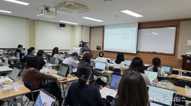경기도 안산교육지원청, 중등(특수) 교사 대상 '2025 디지털 엔진 리더 교사 양성 아카데미' 운영