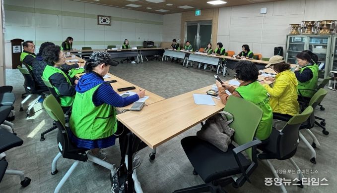 포승읍 지역사회보장협의체, 특화사업 ‘안부 담은 건강 키트’ 사업 실시