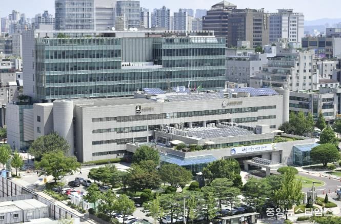 수원시청 전경