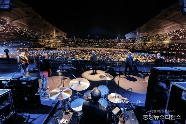 오아시스 내한공연 현장(제공=라이브네이션코리아, Big Brother Recordings)