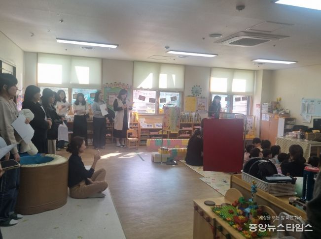 ‘유치원 수업 나눔교사 공개수업’ 성료