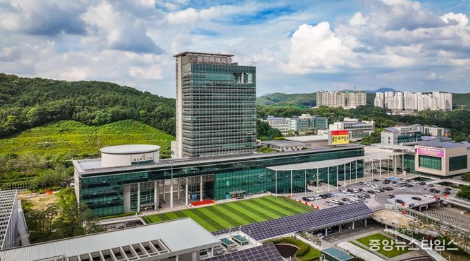 용인특례시청사 전경