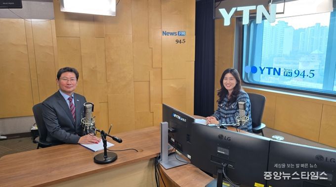 이상일 용인특례시장이 10월 31일 'YTN 슬기로운 라디오 생활'에 출연했다.(용인특례시청 제공)