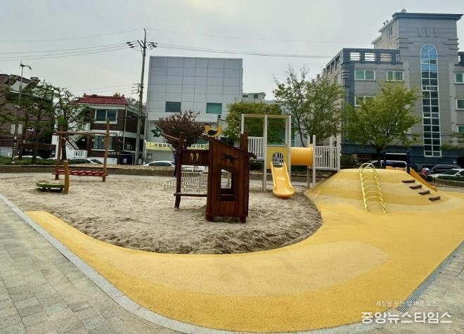 수원시 팔달구, 화서오거리어린이공원 리모델링 공사 마쳐