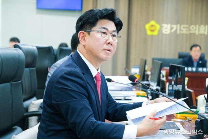 경기도의회 윤충식 의원