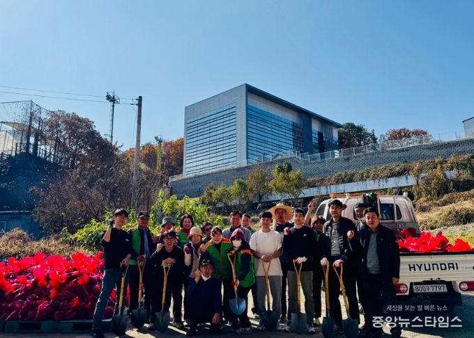 남양주시 진접읍 자율방재단, 겨울철 설해 대비 총력… 모래주머니 2,000포 제작