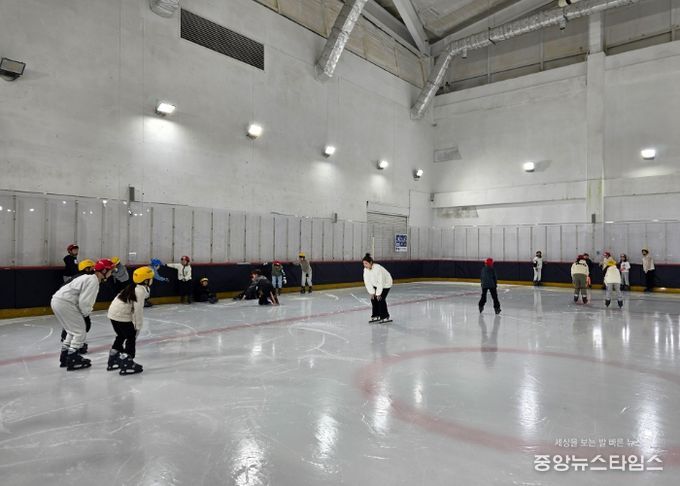 남양주시, ‘2025 어린이 빙상 아카데미’ 성료…128명 참여 속 만족도 99% 기록