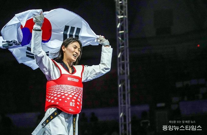 인천 동구 여자태권도팀, 연이은 금빛 행진