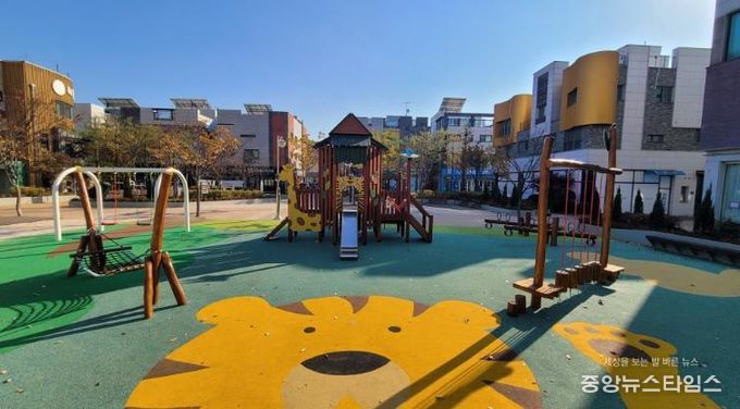 인천 서구, 청라 모래성공원, 물병자리공원 어린이 놀이공간 새단장 완료!(모래성공원)