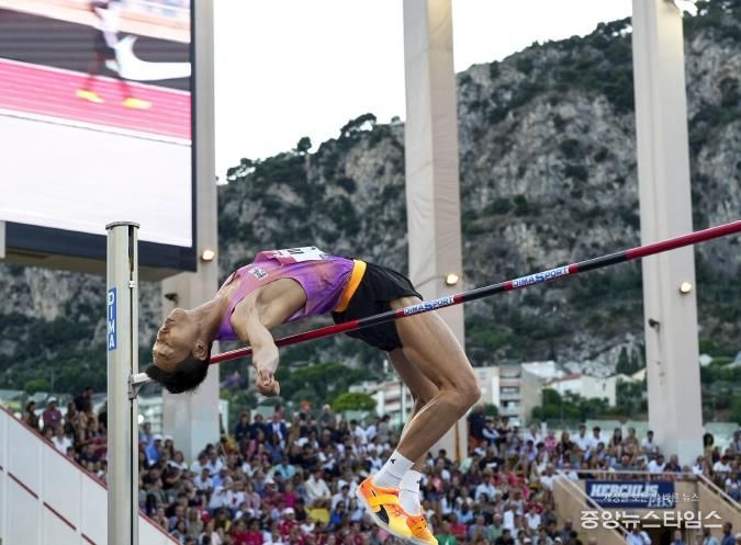 2025 다이아몬드리그 모나코에 참가한 우상혁 선수.(용인시 제공)